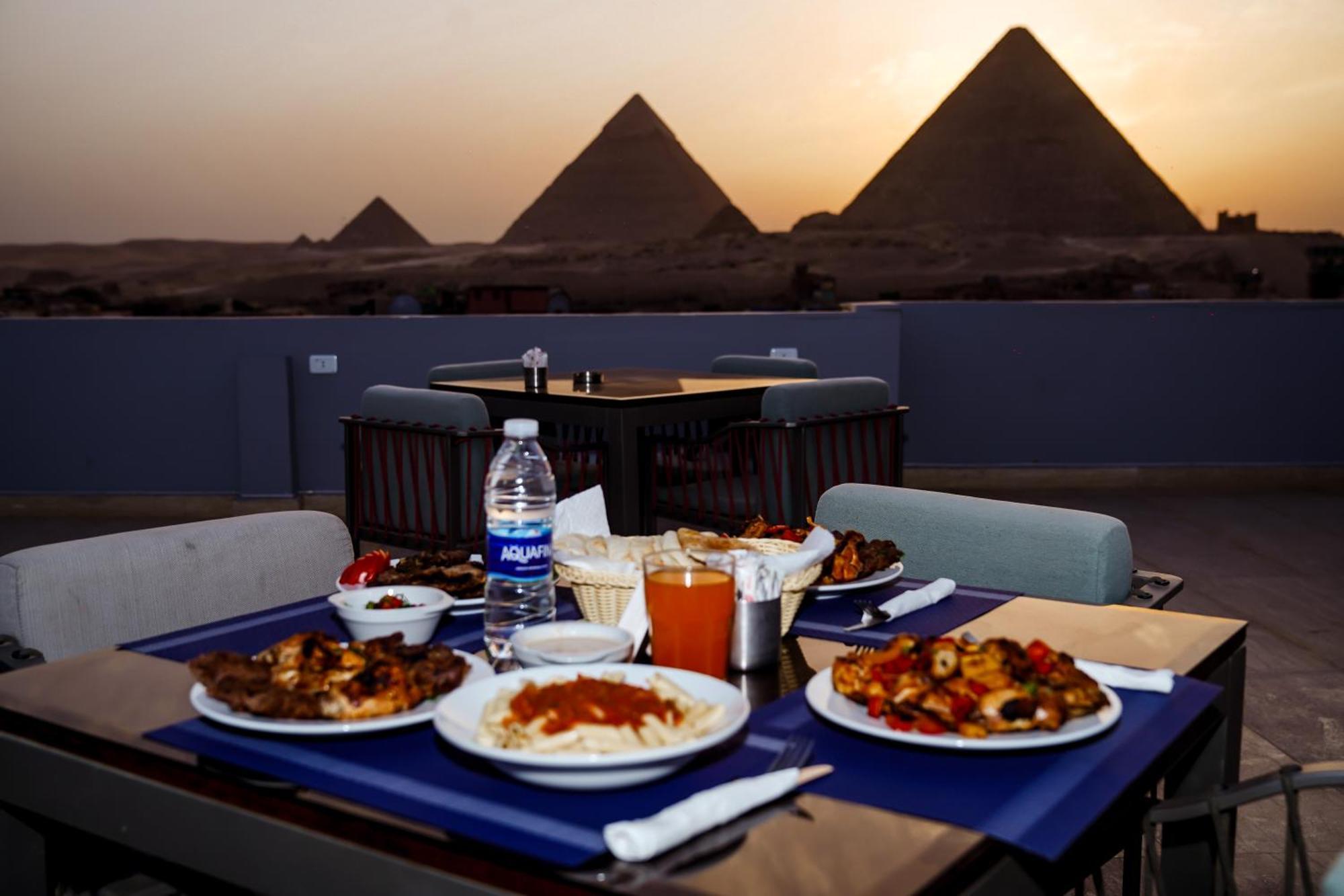 Pyramids Hotel Kafret el-Gabal Exteriér fotografie