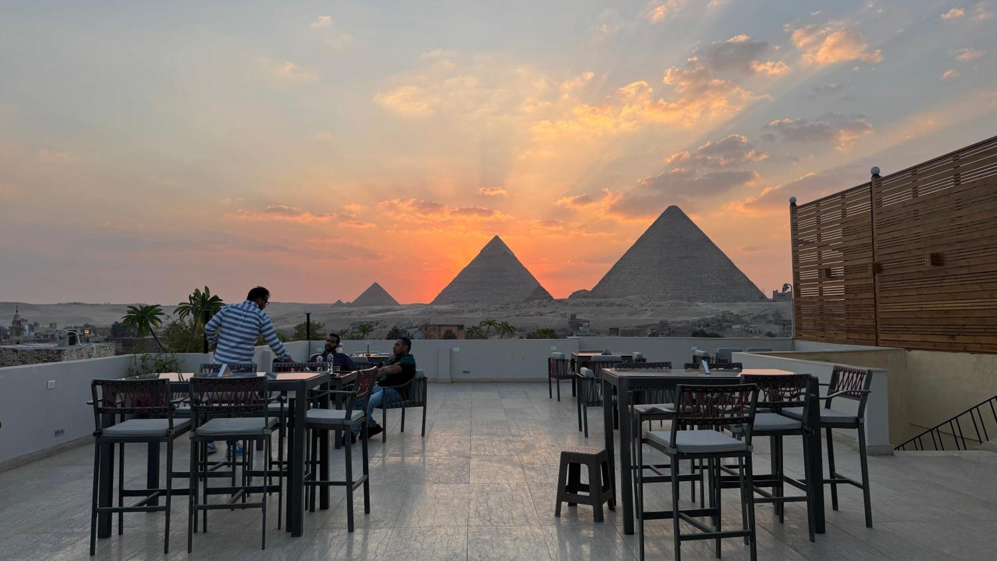 Pyramids Hotel Kafret el-Gabal Exteriér fotografie